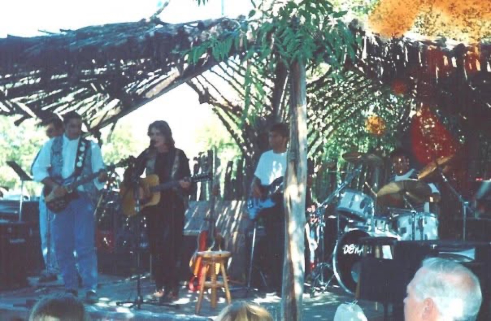 Julie Good, music archive photograph 39