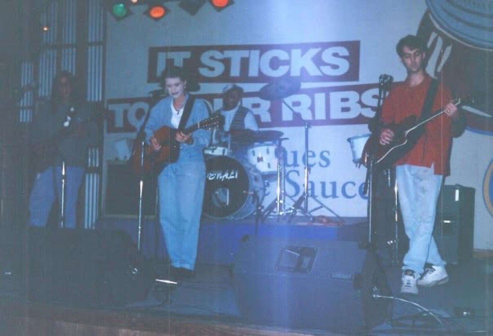 Julie Good, music archive photograph 50